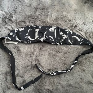 Lululemon bikini top